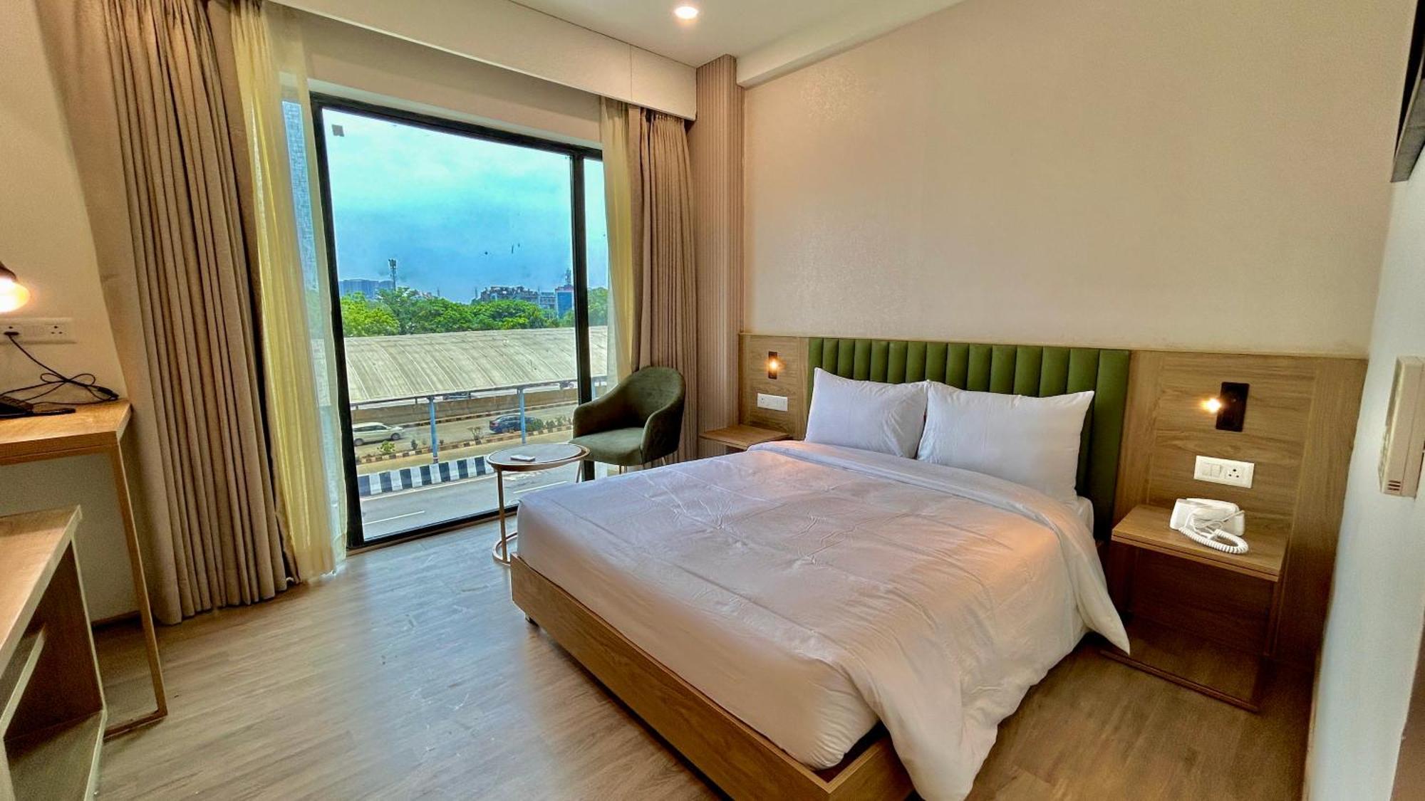 Hotel Limon & Banquet Sector 29, Gurgaon Exterior foto